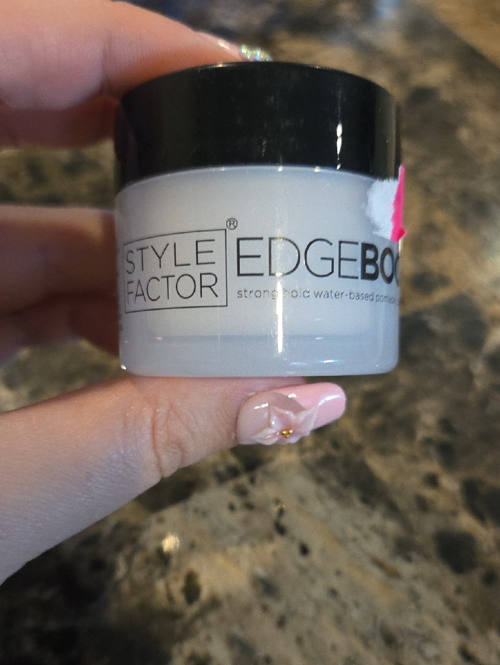 Edge Boost Strong Hold Pomade - Coconut Banana Scent